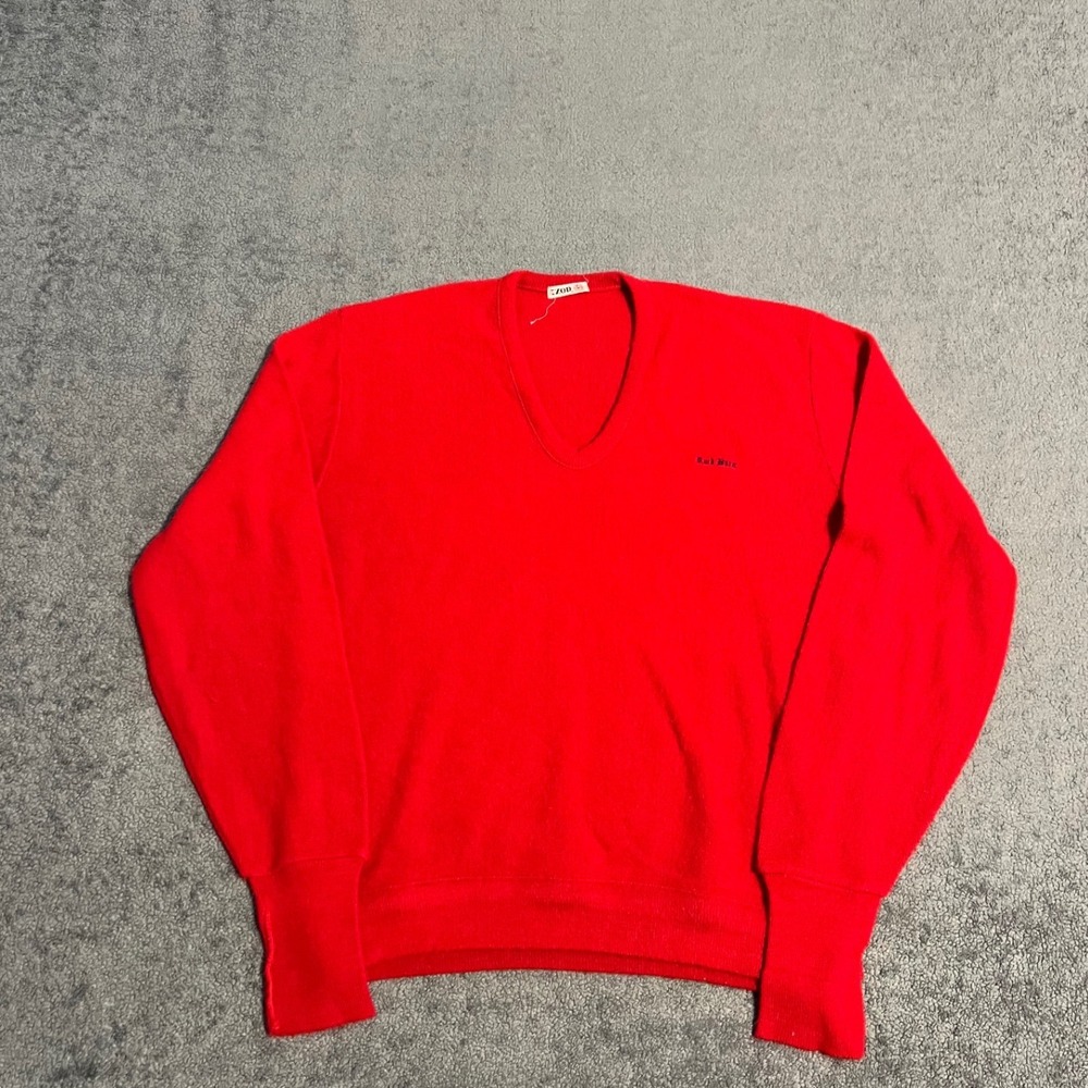 Vintage IZOD Red V-Neck Sweater Orlon Acrylic Rock Barn Embroidery Mens XL